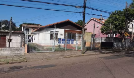 Casa com 3 quartos à venda na Rua Doutor Mário Totta, 1325, Tristeza, Porto Alegre por R$ 950.000