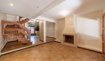 Casa com 3 quartos à venda na Rua Conselheiro Xavier da Costa, 2022, Jardim Isabel, Porto Alegre por R$ 695.000