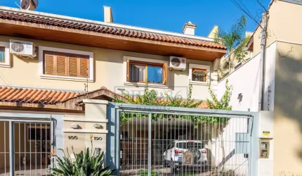 Casa com 3 quartos à venda na Rua Almirante Mariath, 190, Tristeza, Porto Alegre por R$ 1.400.000