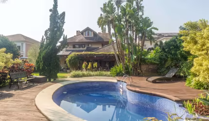 Casa em condomínio fechado com 4 quartos à venda na Avenida Juca Batista, 8000, Belém Novo, Porto Alegre por R$ 4.400.000