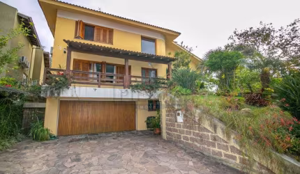 Casa em condomínio fechado com 4 quartos à venda na Rua Adriano Pereira da Silva, 311, Vila Nova, Porto Alegre por R$ 1.250.000