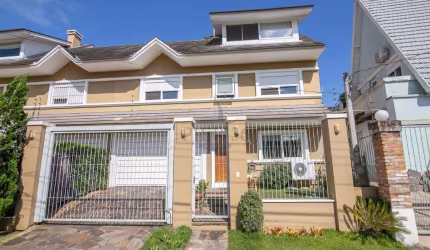 Casa com 3 quartos à venda na Rua Doutor Possidônio Cunha, 721, Vila Assunção, Porto Alegre por R$ 1.380.000