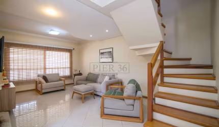 Casa com 3 quartos à venda na Avenida Copacabana, 133, Tristeza, Porto Alegre por R$ 1.330.000