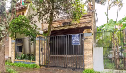 Casa com 3 quartos à venda na Travessa Nossa Senhora de Lourdes, 257, Tristeza, Porto Alegre por R$ 1.100.000
