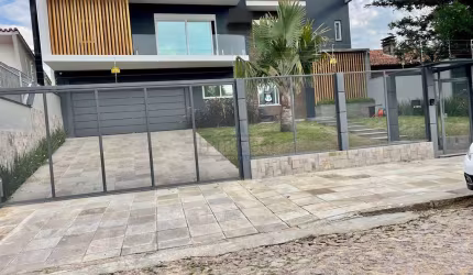 Casa com 6 quartos à venda na Rua Guaraum, 235, Vila Assunção, Porto Alegre por R$ 4.500.000