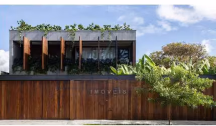 Casa com 4 quartos à venda na Rua Cariri, 312, Vila Assunção, Porto Alegre por R$ 2.590.000