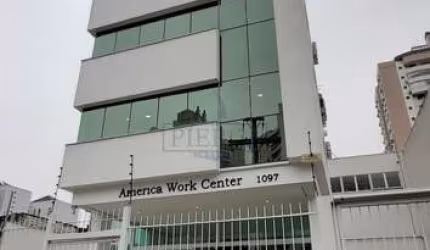 Sala comercial à venda na Rua Visconde do Herval, 1097, Menino Deus, Porto Alegre por R$ 568.800