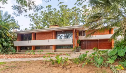 Casa com 4 quartos à venda na Rua Doutor Arnaldo da Silva Ferreira, 313, Jardim Isabel, Porto Alegre por R$ 2.900.000