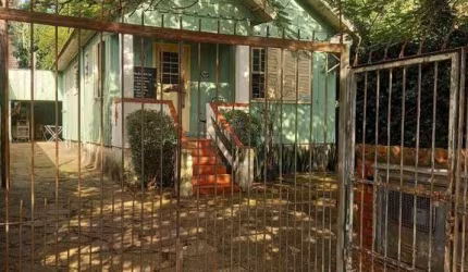 Terreno à venda na Rua Doutor Pereira Neto, 119, Tristeza, Porto Alegre por R$ 800.000