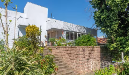 Casa com 3 quartos à venda na Rua Maracá, 51, Vila Assunção, Porto Alegre por R$ 3.000.000