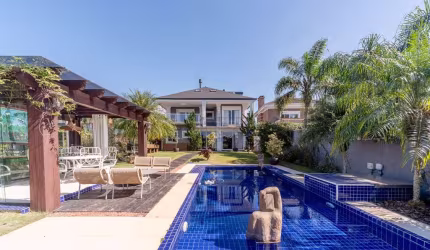 Casa em condomínio fechado com 3 quartos à venda na Avenida Juca Batista, 8000, Belém Novo, Porto Alegre por R$ 4.500.000