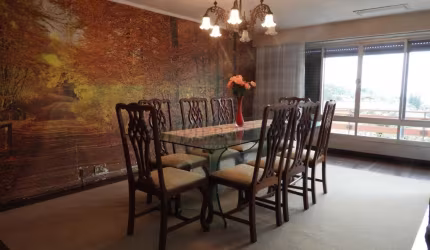 Casa com 4 quartos à venda na Rua Caeté, 1047, Vila Assunção, Porto Alegre por R$ 1.800.000