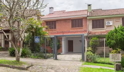 Casa com 3 quartos à venda na Rua Doutor Pitrez, 131, Ipanema, Porto Alegre por R$ 599.000