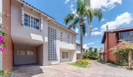 Casa em condomínio fechado com 4 quartos à venda na Rua Conrado Ferrari, 71, Jardim Isabel, Porto Alegre por R$ 950.000