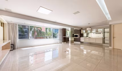 Apartamento com 3 quartos à venda na Avenida Túlio de Rose, 400, Jardim Europa, Porto Alegre por R$ 2.500.000