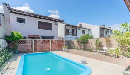 Casa com 3 quartos à venda na Rua Doutor João Palombini, 55, Ipanema, Porto Alegre por R$ 900.000