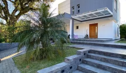 Casa com 3 quartos à venda na Rua Otelo Rosa, 172, Ipanema, Porto Alegre por R$ 1.399.000
