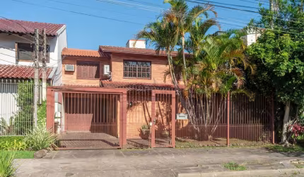 Casa com 3 quartos à venda na Rua Adão Pinheiro da Silva, 235, Ipanema, Porto Alegre por R$ 799.000