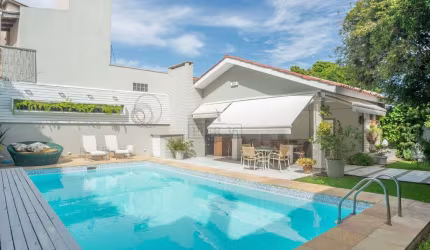 Casa com 4 quartos à venda na Rua Caeté, 247, Vila Assunção, Porto Alegre por R$ 2.590.000