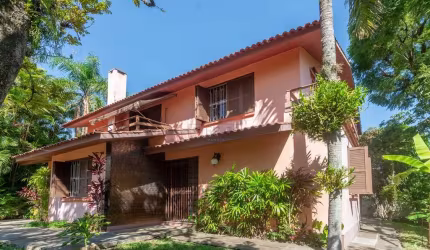 Casa com 5 quartos à venda na Rua Itapitocaí, 725, Cristal, Porto Alegre por R$ 1.590.000