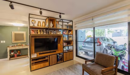 Casa em condomínio fechado com 3 quartos à venda na Rua Adriano Pereira da Silva, 290, Vila Nova, Porto Alegre por R$ 1.190.000
