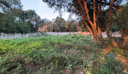 Terreno à venda na Avenida Guaíba, 2400, Ipanema, Porto Alegre por R$ 750.000