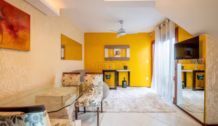 Casa em condomínio fechado com 2 quartos à venda na Avenida Guarujá, 126, Guarujá, Porto Alegre por R$ 430.000