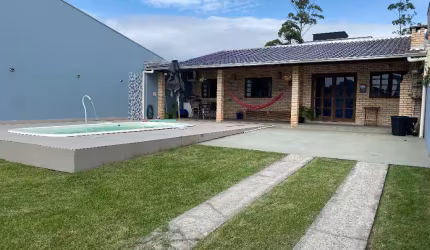 CASA MOBILIADA NO BAIRRO NOSSA SENHORA DE FÁTIMA- PENHA/SC