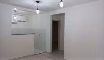 Apartamento com 2 dormitórios à venda, 45 m² por R$ 175.000,00 - Alta Villa - Varginha/MG