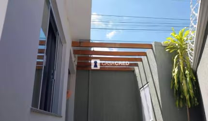 Casa com 3 dormitórios à venda, 200 m² por R$ 370.000,00 - Jardim Canaã - Varginha/MG