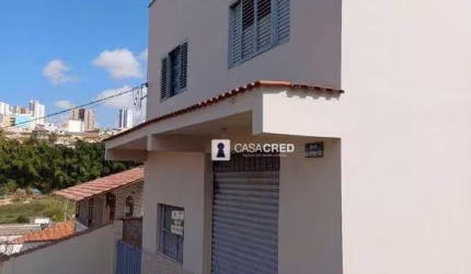 Casa com 3 dormitórios à venda, 270 m² por R$ 600.000,00 - Campos Elíseos - Varginha/MG