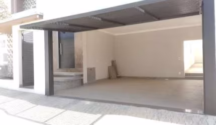 Casa com 3 dormitórios à venda, 184 m² por R$ 820.000,00 - Porto Real - Varginha/MG