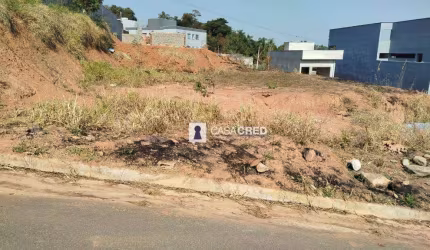Terreno à venda, 200 m² por R$ 95.000,00 - Vale dos Coqueiros - Varginha/MG