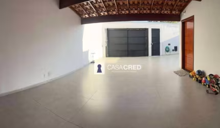 Casa com 3 dormitórios à venda, 200 m² por R$ 550.000,00 - Santa Luzia - Varginha/MG
