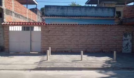 Casa, 2 quartos e garagem - Nova Iguaçu/RJ