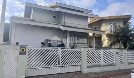 Casa com 3 quartos à venda no São Luiz, Brusque , 216 m2 por R$ 1.950.000