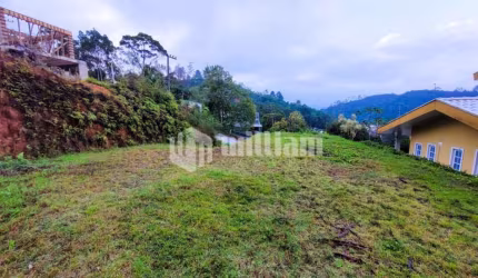 Terreno à venda no Primeiro de Maio, Brusque  por R$ 319.000