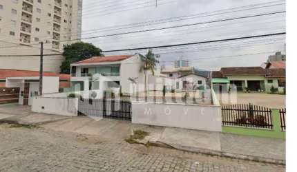Terreno à venda no Santa Rita, Brusque  por R$ 890.000