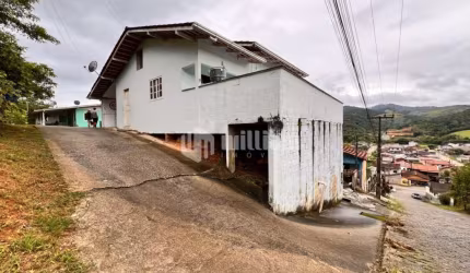Casa com 6 quartos à venda no Limeira Baixa, Brusque , 170 m2 por R$ 638.000