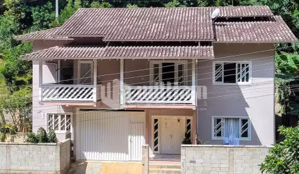 Casa com 4 quartos à venda no Azambuja, Brusque , 240 m2 por R$ 1.199.000