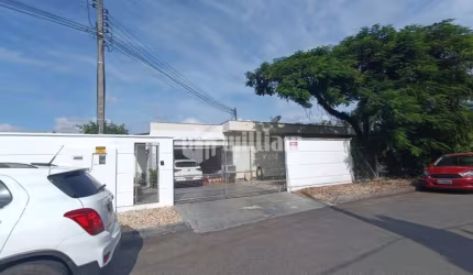 Casa com 4 quartos à venda no Jardim Maluche, Brusque  por R$ 1.600.000