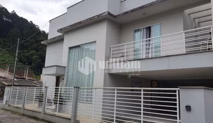 Casa com 3 quartos à venda no Guarani, Brusque , 200 m2 por R$ 990.000