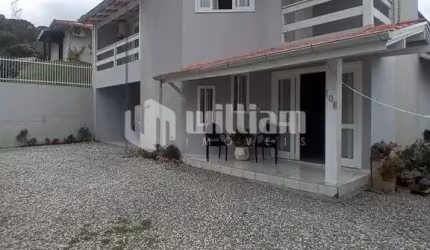 Casa com 4 quartos à venda no Dom Joaquim, Brusque , 220 m2 por R$ 950.000