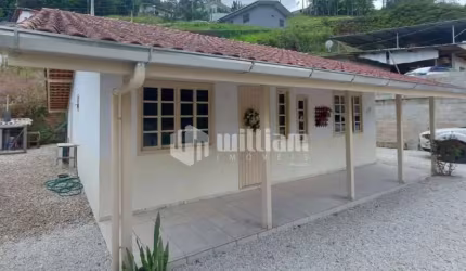 Casa com 2 quartos à venda no Centro, Guabiruba , 100 m2 por R$ 375.000