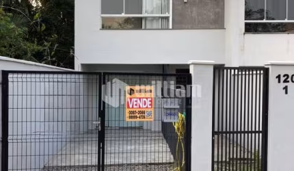 Casa com 2 quartos à venda no São Pedro, Brusque , 116 m2 por R$ 480.000