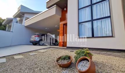 Casa com 3 quartos à venda no Souza Cruz, Brusque , 140 m2 por R$ 1.080.000
