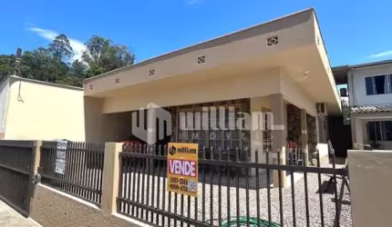 Casa com 3 quartos à venda no Santa Rita, Brusque , 130 m2 por R$ 750.000