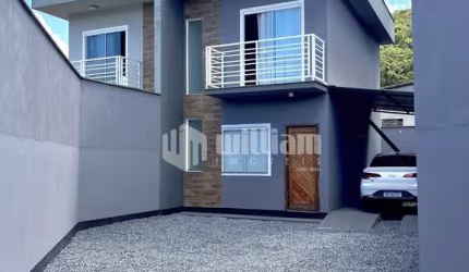 Casa com 2 quartos à venda no Limeira Baixa, Brusque , 68 m2 por R$ 390.000