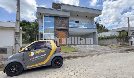 Casa com 4 quartos para alugar no Guabiruba Sul, Guabiruba , 210 m2 por R$ 5.500