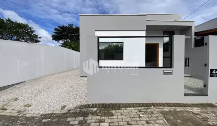 Casa com 2 quartos à venda no Centro, Guabiruba , 80 m2 por R$ 580.000